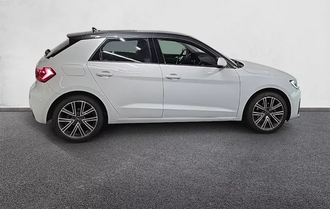 AUDI A1 Sportback 30 TFSI 110 ch S tronic 7 Advanced extérieur côté droit 2129515