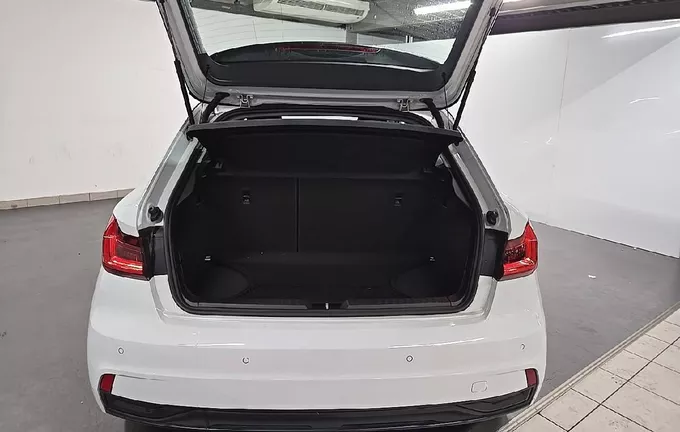 AUDI A1 Sportback 30 TFSI 110 ch S tronic 7 Advanced photo 10 2129515