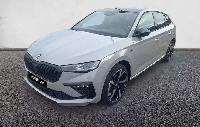 SKODA SCALA 1.0 TSI Evo 2 116 ch DSG7 Monte-Carlo extérieur trois quart avant gauche 9744
