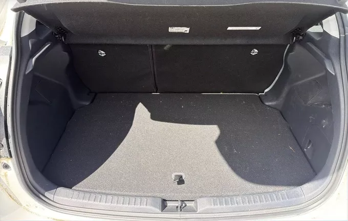 TOYOTA YARIS Hybride 116h Dynamic photo 10 1103328