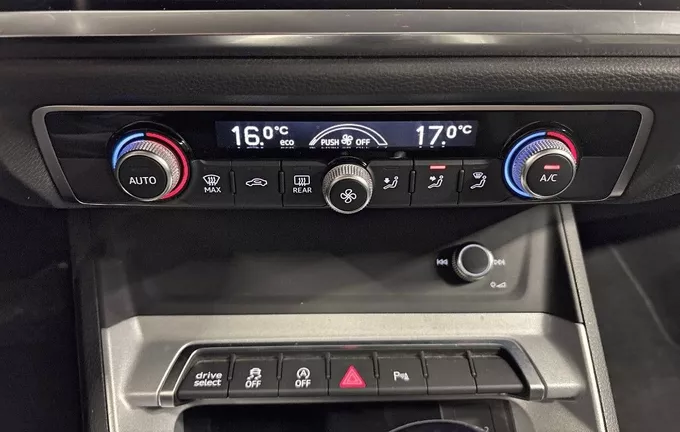 AUDI Q3 Sportback 35 TFSI 150 ch S tronic 7 Advanced photo 14 2128855