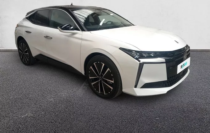 DS DS3 DS 3 Hybride 145 e-DCT6 Pallas extérieur trois quart avant droit 096134