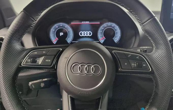 AUDI Q2 35 TFSI 150 S tronic 7 S line Plus photo 13 2122993