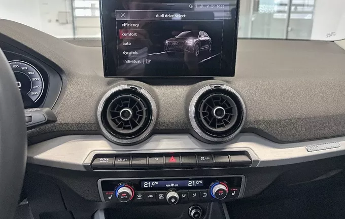 AUDI Q2 35 TDI 150 S tronic 7 Advanced photo 14 2131490