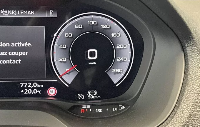 AUDI Q2 35 TDI 150 S tronic 7 Advanced photo 19 2131490