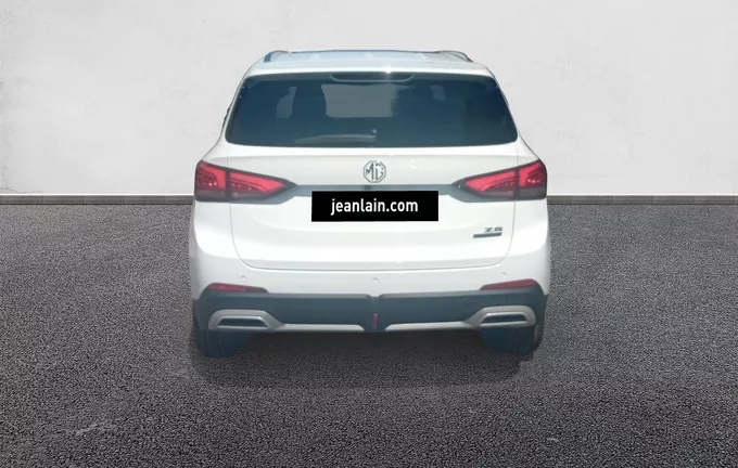 MG ZS 1.5 L Hybrid+ 197 ch Luxury extérieur arrière 9202
