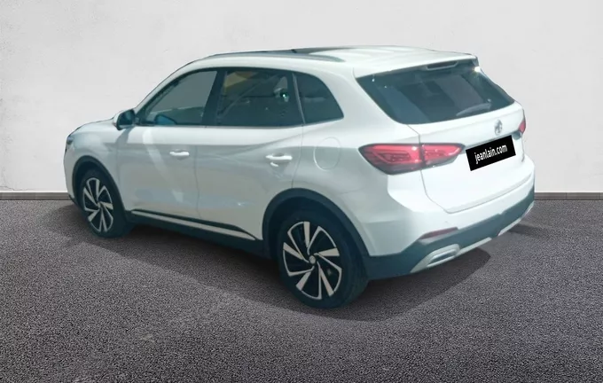 MG ZS 1.5 L Hybrid+ 197 ch Luxury extérieur trois quart arrière gauche 9202