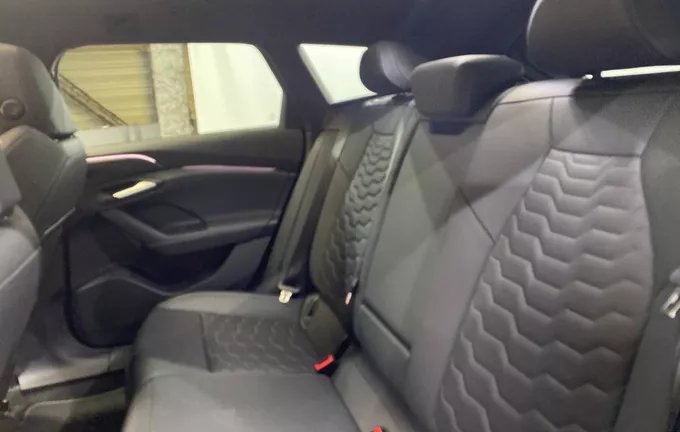 AUDI A6 E-TRON Avant Performance S line photo 17 2130779