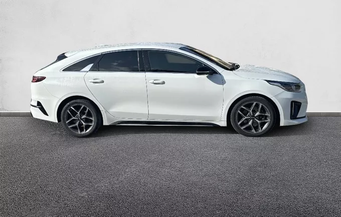 KIA PROCEED 1.6 CRDi 136 ch ISG BVM6 GT Line extérieur côté droit 946367