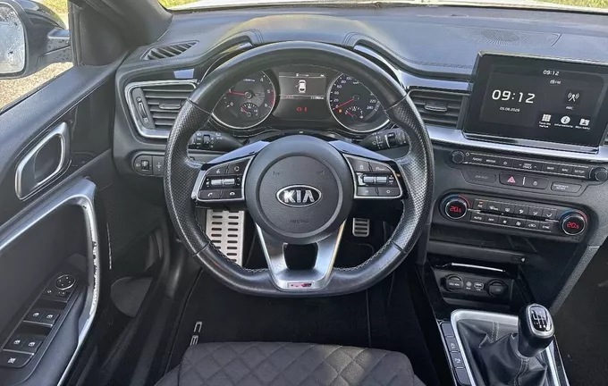 KIA PROCEED 1.6 CRDi 136 ch ISG BVM6 GT Line photo 9 946367