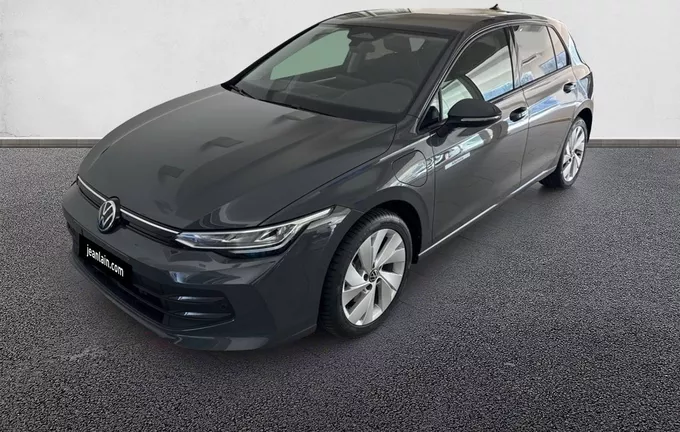VOLKSWAGEN GOLF 1.5 eHybrid 204 DSG6 VW Edition extérieur trois quart avant gauche 2092