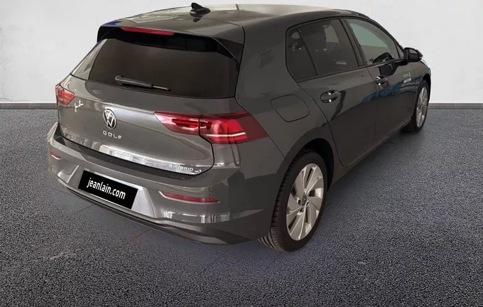 VOLKSWAGEN GOLF 1.5 eHybrid 204 DSG6 VW Edition extérieur trois quart arrière droit 2092