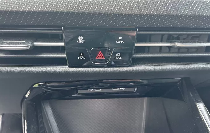 VOLKSWAGEN GOLF SW 1.5 eTSI OPF 150 DSG7 R-Line photo 19 2128589