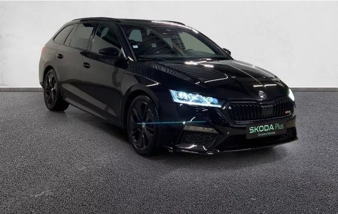 SKODA OCTAVIA Combi 2.0 TSI 245 ch RS photo 9 2124366