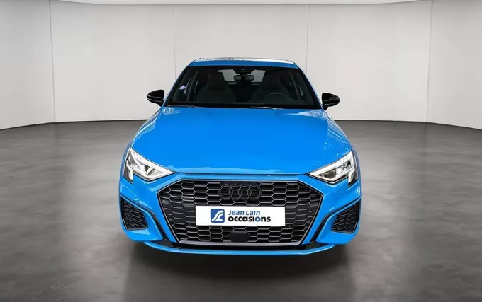 AUDI A3 Berline 40 TFSI 190 S tronic 7 Quattro S Line extérieur avant 2132505