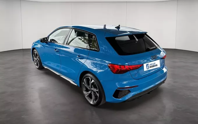 AUDI A3 Berline 40 TFSI 190 S tronic 7 Quattro S Line extérieur trois quart arrière gauche 2132505