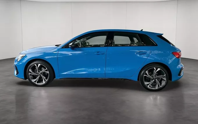 AUDI A3 Berline 40 TFSI 190 S tronic 7 Quattro S Line extérieur côté gauche 2132505