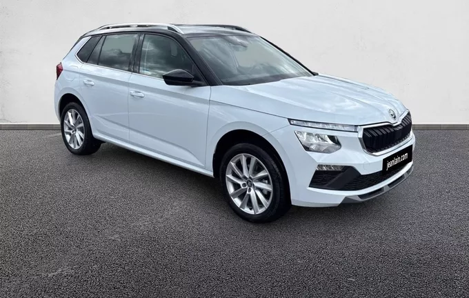 SKODA KAMIQ 1.0 TSI Evo 2 116 ch DSG7 Clever Edition extérieur trois quart avant droit 3350