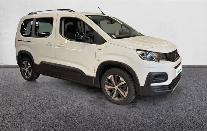 PEUGEOT RIFTER Standard BlueHDi 130 S&S BVM6 GT Line photo 10 106222