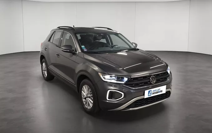 VOLKSWAGEN T-ROC 1.0 TSI 110 Start/Stop BVM6 Life extérieur trois quart avant droit 2132692