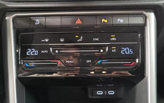 VOLKSWAGEN T-ROC 1.0 TSI 110 Start/Stop BVM6 Life photo 19 2132692