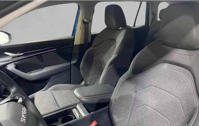 SKODA KODIAQ 1.5 TSI 150 ch Hybrid ACT DSG7 7pl Selection extérieur trois quart arrière droit 2131906