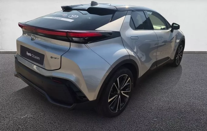 TOYOTA C-HR Hybride 140 Collection extérieur trois quart arrière droit 1103681