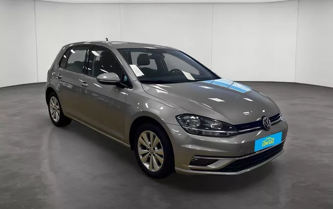 VOLKSWAGEN GOLF 1.4 TSI 125 BlueMotion Technology Confortline extérieur trois quart avant droit 213663