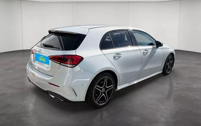 MERCEDES CLASSE A 200 7G-DCT AMG Line extérieur trois quart arrière droit 213677