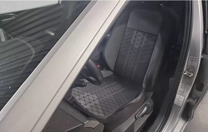 VOLKSWAGEN TAIGO 1.0 TSI 116 DSG7 R-Line extérieur trois quart arrière droit 2127924