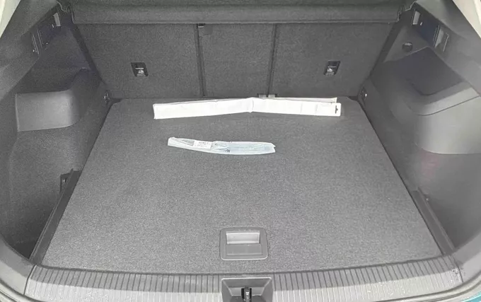 VOLKSWAGEN TIGUAN 2.0 TDI 150ch DSG7 VW Edition photo 10 213608