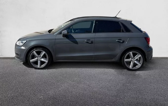 AUDI A1 Sportback 1.0 TFSI ultra 95 Ambiente extérieur côté gauche 560331