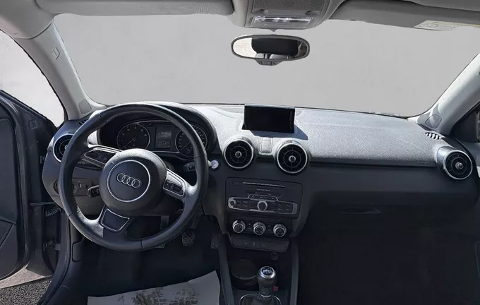 AUDI A1 Sportback 1.0 TFSI ultra 95 Ambiente photo 18 560331