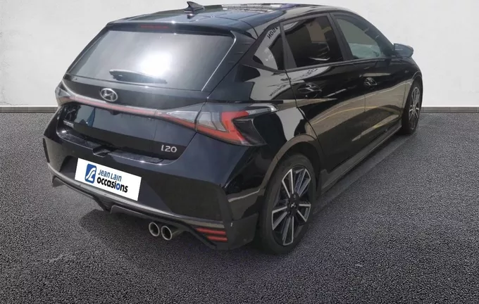 HYUNDAI I20 1.0 T-GDi 100 DCT-7 Hybrid 48V N Line Michel Vaillant extérieur trois quart arrière droit 13994