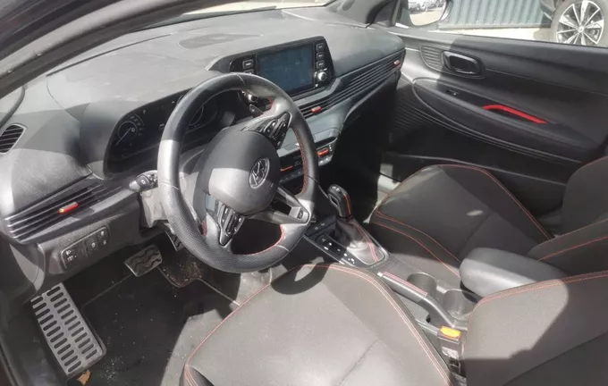 HYUNDAI I20 1.0 T-GDi 100 DCT-7 Hybrid 48V N Line Michel Vaillant photo 11 13994