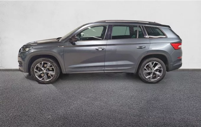 SKODA KODIAQ 2.0 TDI 150 SCR DSG7 7pl Sportline extérieur côté gauche 2129764