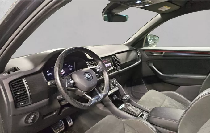 SKODA KODIAQ 2.0 TDI 150 SCR DSG7 7pl Sportline photo 11 2129764