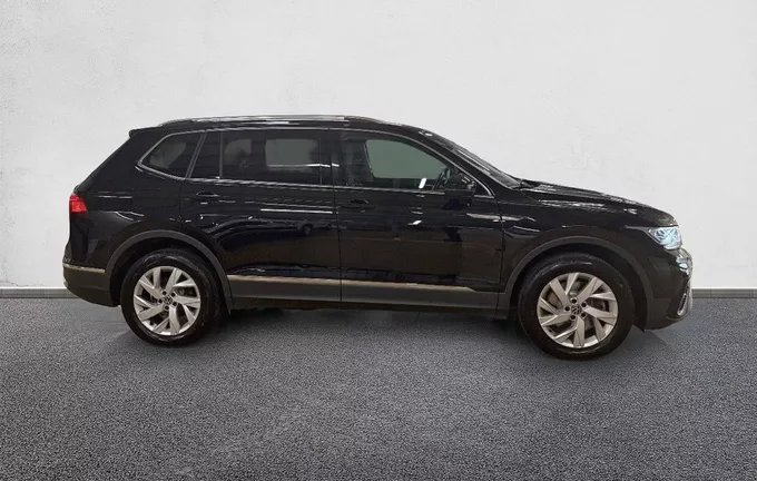 VOLKSWAGEN TIGUAN Allspace 2.0 TDI 200 DSG7 4Motion Elegance Exclusive extérieur côté droit 213206