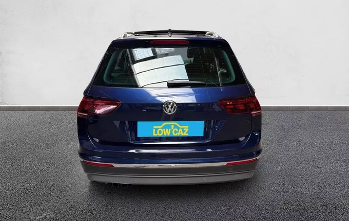 VOLKSWAGEN TIGUAN 2.0 TDI 150 DSG7 4Motion Carat extérieur arrière 213299