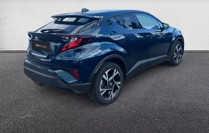 TOYOTA C-HR Hybride 1.8L Design extérieur trois quart arrière droit 1103362