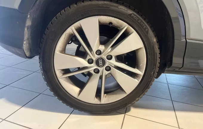 AUDI Q2 35 TDI 150 S tronic 7 quattro S line photo 9 2128828