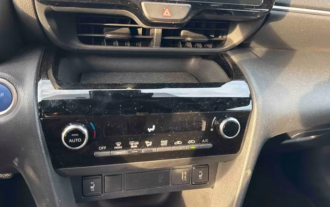 TOYOTA YARIS CROSS Hybride 116h 2WD Design photo 16 1103837