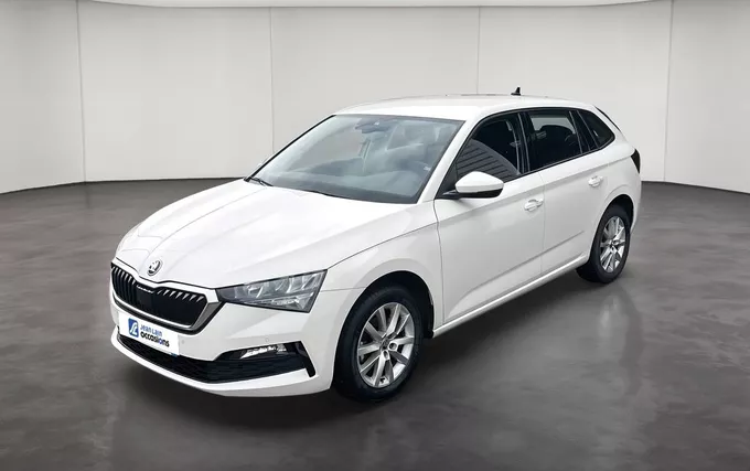 SKODA SCALA 1.0 TSI Evo 110 ch DSG7 Business extérieur trois quart avant gauche 2132170