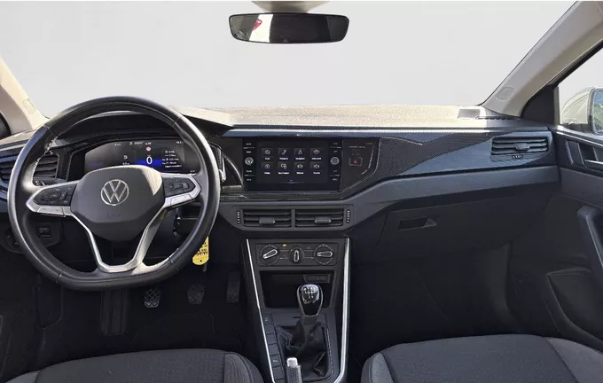 VOLKSWAGEN POLO 1.0 TSI 95 S&S BVM5 Life Plus extérieur trois quart avant droit 2131184
