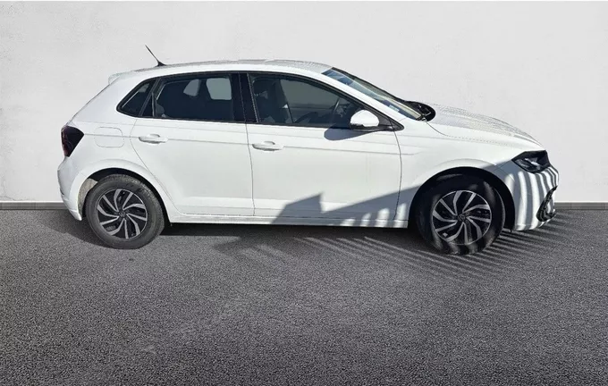 VOLKSWAGEN POLO 1.0 TSI 95 S&S BVM5 Life Plus extérieur côté droit 2131184