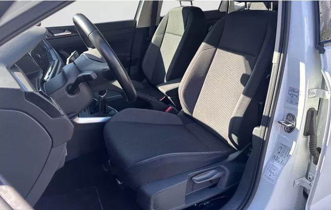 VOLKSWAGEN POLO 1.0 TSI 95 S&S BVM5 Life Plus extérieur trois quart arrière droit 2131184