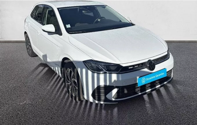 VOLKSWAGEN POLO 1.0 TSI 95 S&S BVM5 Life Plus photo 10 2131184