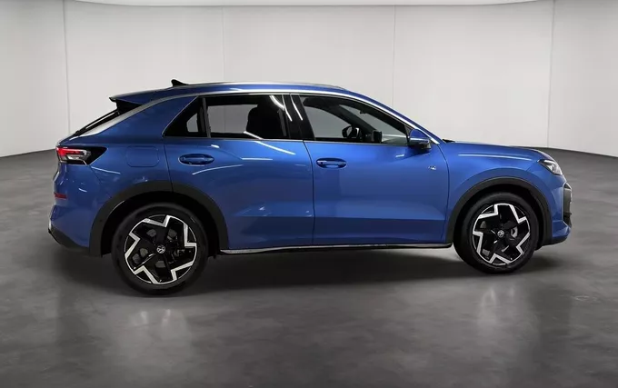 VOLKSWAGEN T-ROC 1.5 eTSI Hybrid 150 ch DSG7 R-Line extérieur côté droit 2133324