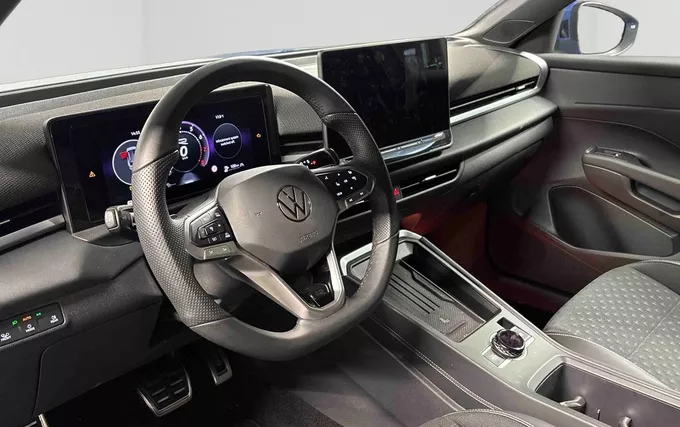 VOLKSWAGEN T-ROC 1.5 eTSI Hybrid 150 ch DSG7 R-Line photo 18 2133324