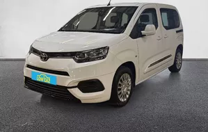 TOYOTA PROACE City Verso Medium 1.2L 110 VVT-i BVM6 Dynamic YARERHNP2GJ949927